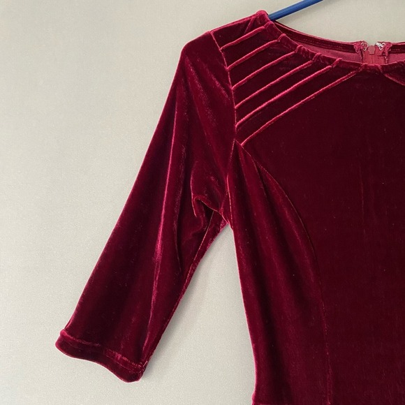 Unique Vintage Burgundy Velvet Flare Dress 3/4 Sleeve sz S Red Holiday Party - Picture 5 of 9